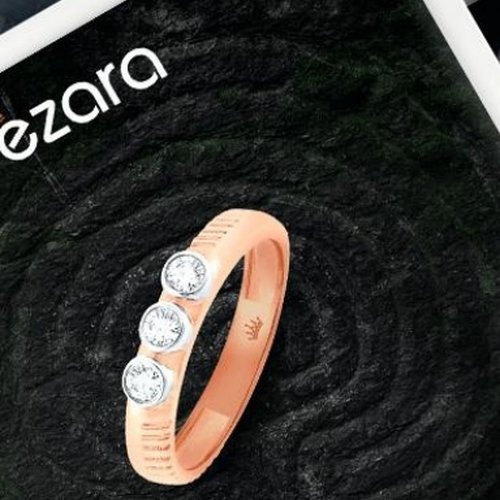 Ezara Jewels social creative